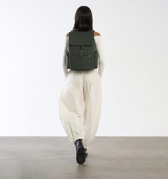 Lost In Berlin Mochila Cargo M 15.6"