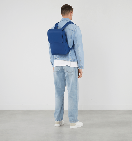 Lost In Berlin Mochila Square 15" Lost In Berlin Mochila Square 15"