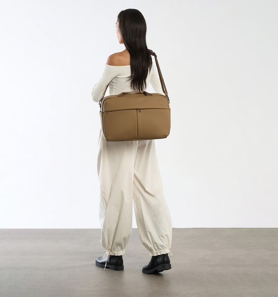 Lost In Berlin Bolsa 24h
