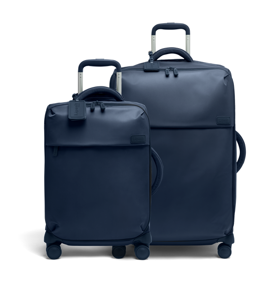Set of 2 Plume Suitcases Set of 2 Plume Suitcases
